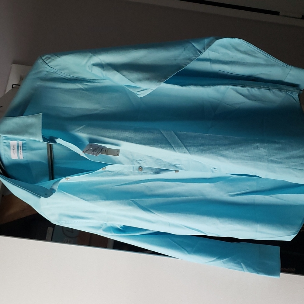 Light blue dress shirt